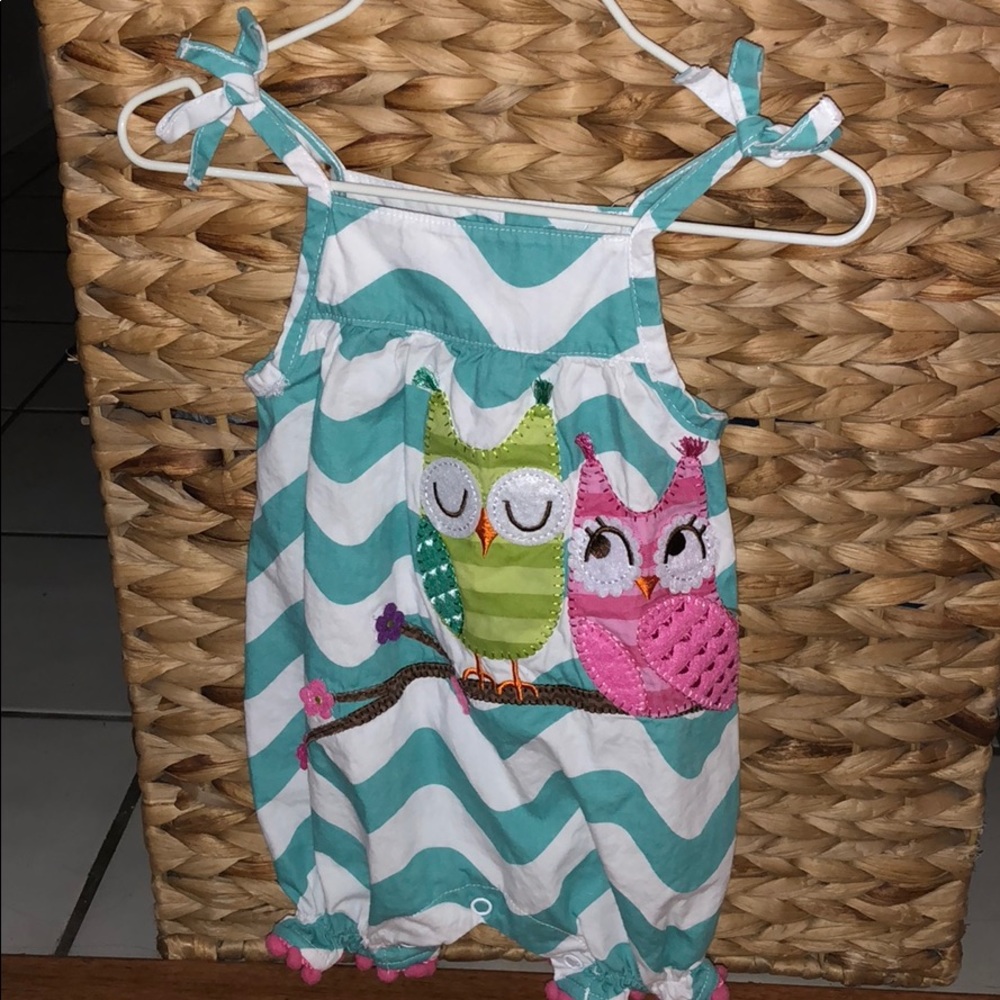 Mud pie owl romper